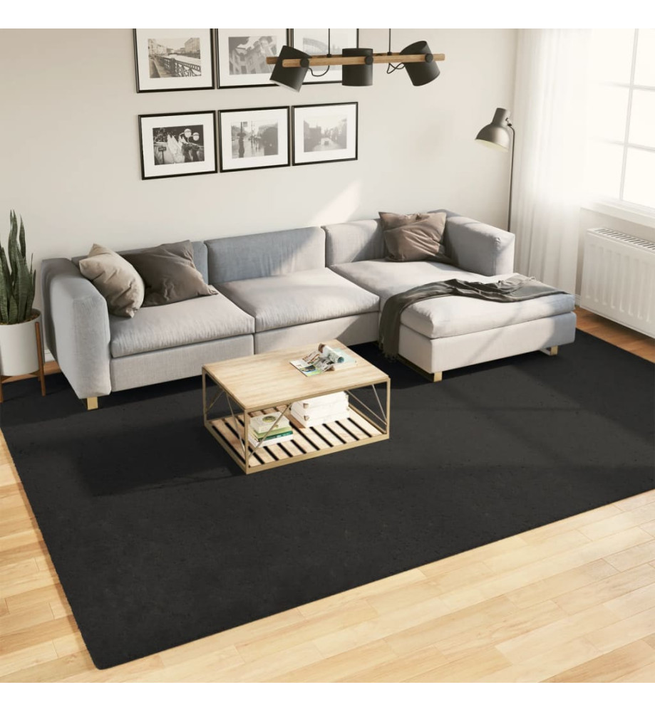 Tapis HUARTE à poils courts doux et lavable noir 240x340 cm