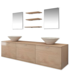 Dix pièces pour salle de bains avec lavabo et robinet beige